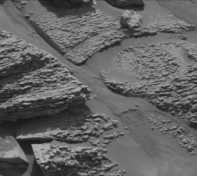 Sol 4701: Mast Camera (Mastcam)