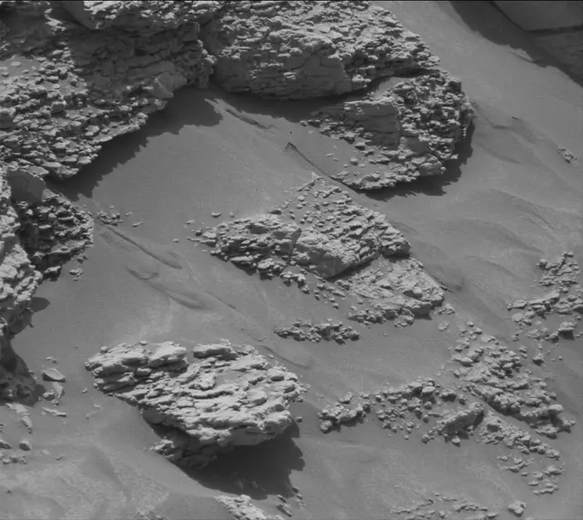 Sol 4701: Mast Camera (Mastcam)