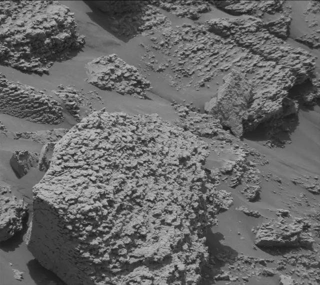 Sol 4701: Mast Camera (Mastcam)