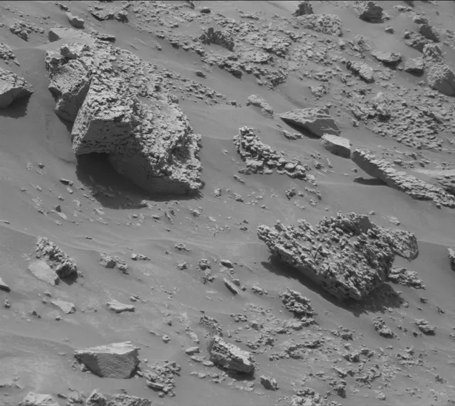 Sol 4701: Mast Camera (Mastcam)