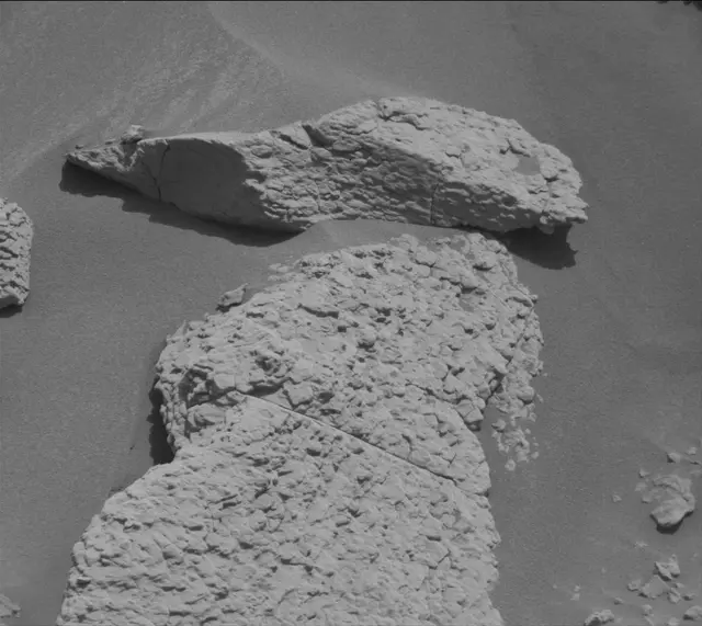 Sol 4701: Mast Camera (Mastcam)