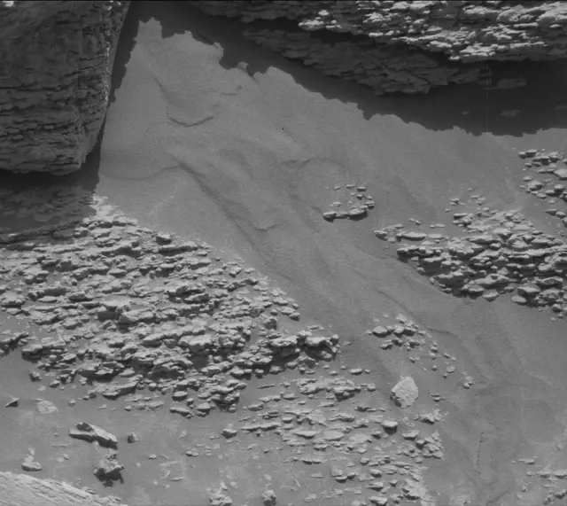 Sol 4701: Mast Camera (Mastcam)