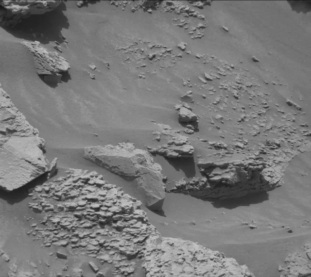 Sol 4701: Mast Camera (Mastcam)