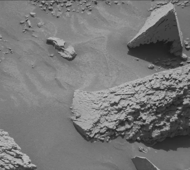 Sol 4701: Mast Camera (Mastcam)