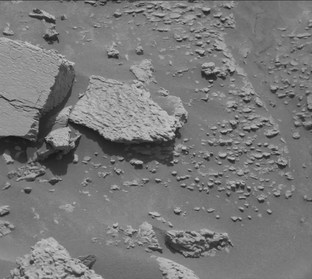 Sol 4701: Mast Camera (Mastcam)