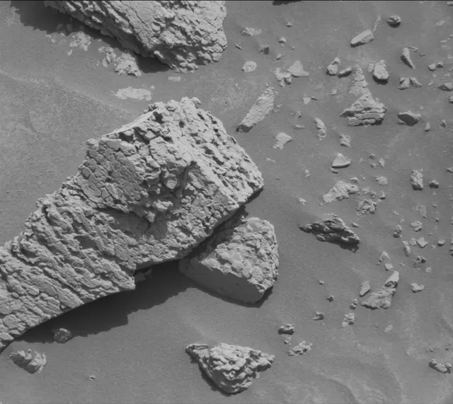 Sol 4701: Mast Camera (Mastcam)