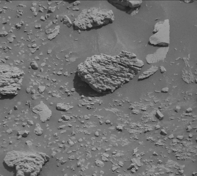 Sol 4701: Mast Camera (Mastcam)