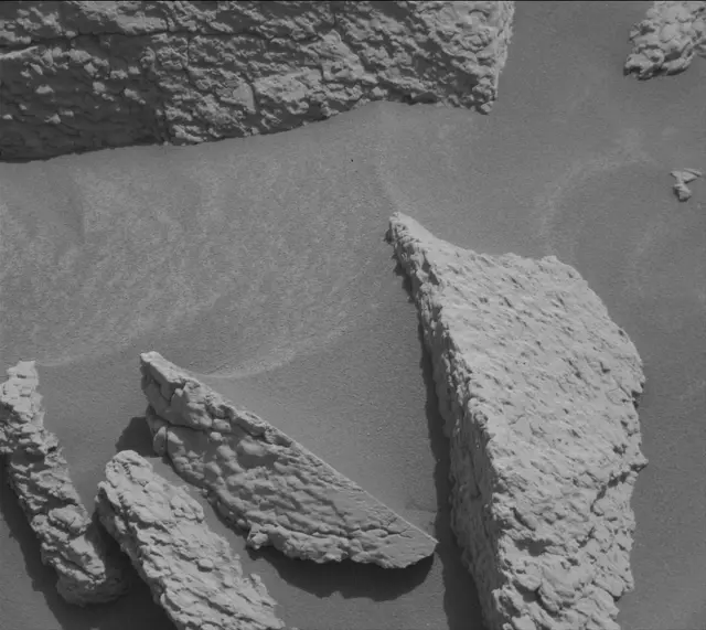 Sol 4701: Mast Camera (Mastcam)