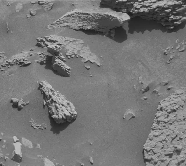 Sol 4701: Mast Camera (Mastcam)