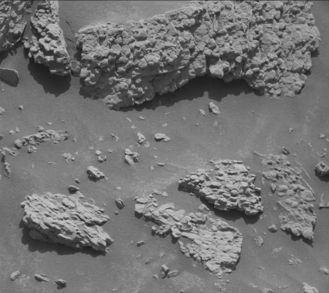 Sol 4701: Mast Camera (Mastcam)