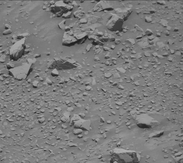 Sol 4711: Mast Camera (Mastcam)