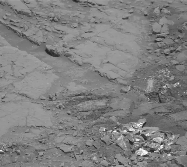 Sol 4711: Mast Camera (Mastcam)