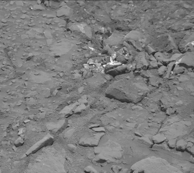 Sol 4711: Mast Camera (Mastcam)