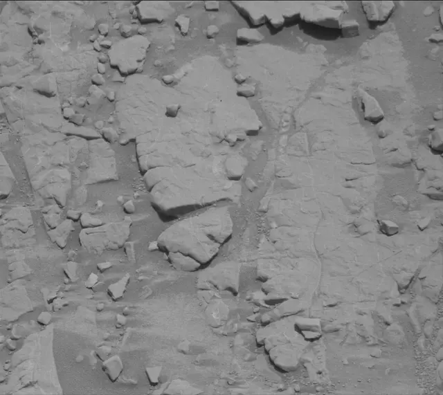 Sol 4711: Mast Camera (Mastcam)