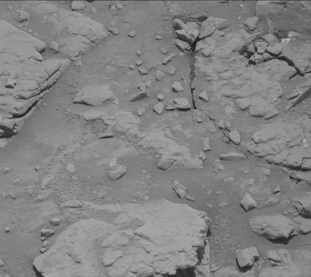 Sol 4711: Mast Camera (Mastcam)