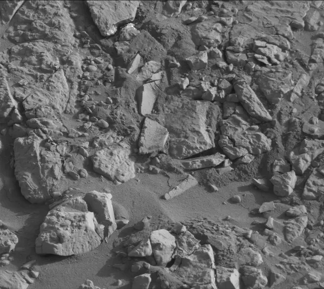Sol 4711: Mast Camera (Mastcam)