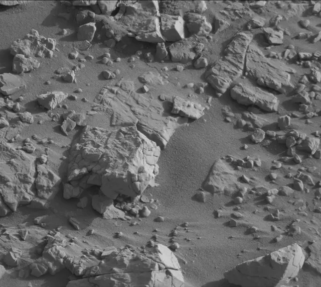 Sol 4711: Mast Camera (Mastcam)