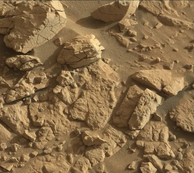 Sol 4711: Mast Camera (Mastcam)