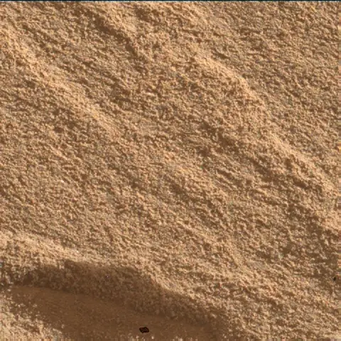 Sol 4716: Mars Hand Lens Imager (MAHLI)