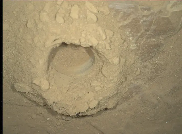 Sol 4740: Mars Hand Lens Imager (MAHLI)