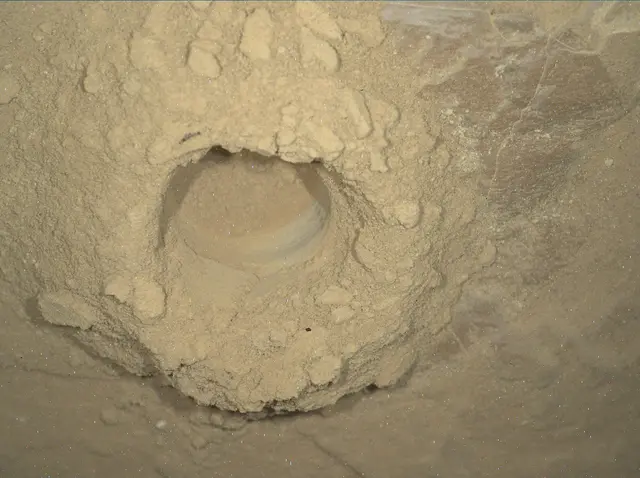 Sol 4740: Mars Hand Lens Imager (MAHLI)