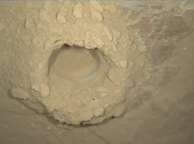 Sol 4740: Mars Hand Lens Imager (MAHLI)