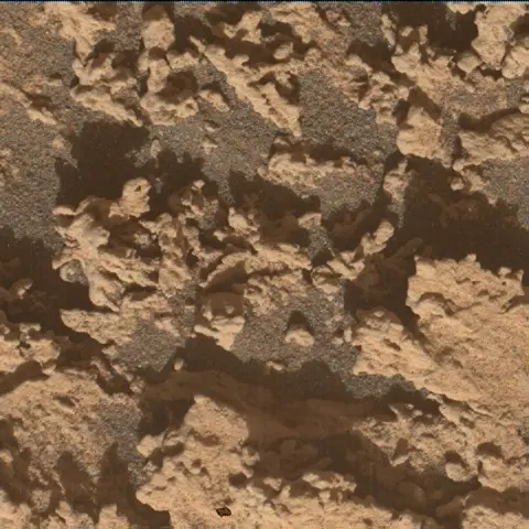 Sol 4747: Mars Hand Lens Imager (MAHLI)