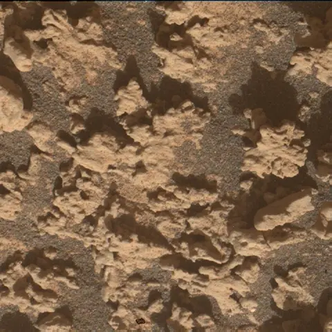Sol 4747: Mars Hand Lens Imager (MAHLI)