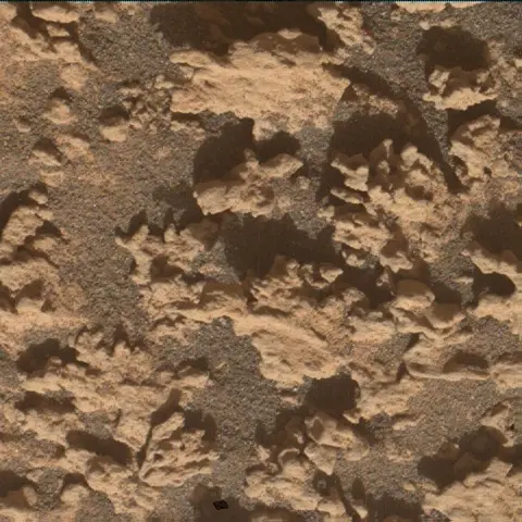 Sol 4747: Mars Hand Lens Imager (MAHLI)