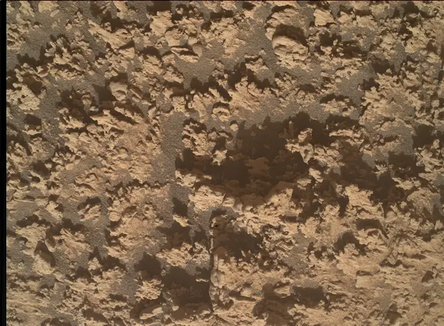 Sol 4747: Mars Hand Lens Imager (MAHLI)