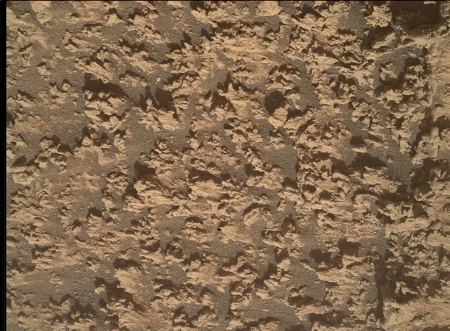 Sol 4747: Mars Hand Lens Imager (MAHLI)