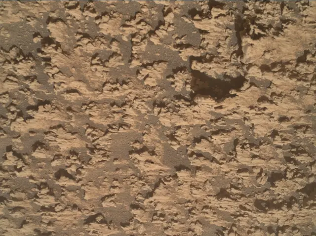 Sol 4747: Mars Hand Lens Imager (MAHLI)