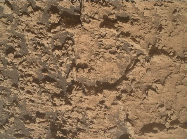 Sol 4747: Mars Hand Lens Imager (MAHLI)