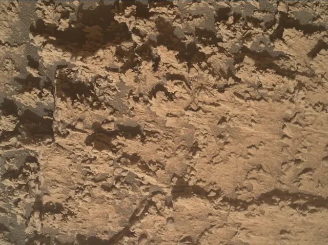 Sol 4747: Mars Hand Lens Imager (MAHLI)