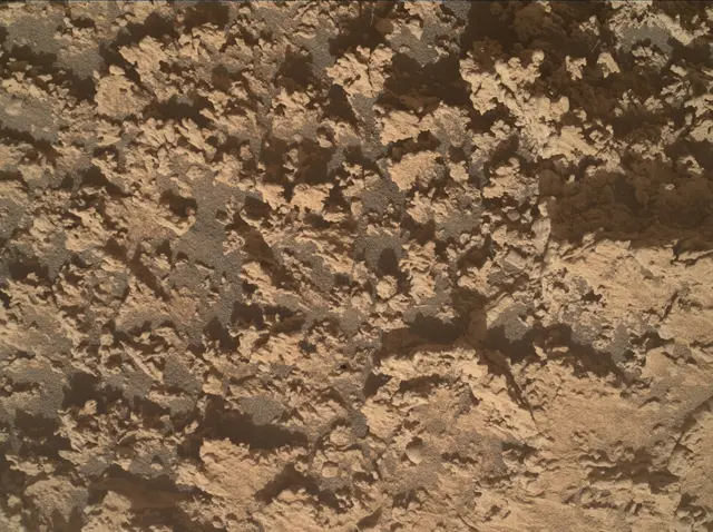 Sol 4747: Mars Hand Lens Imager (MAHLI)