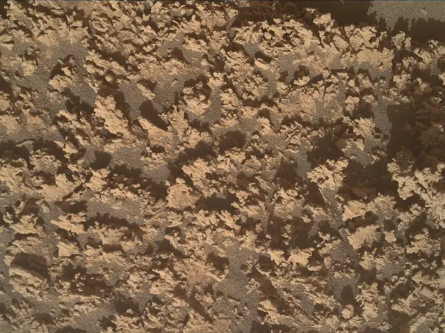 Sol 4747: Mars Hand Lens Imager (MAHLI)