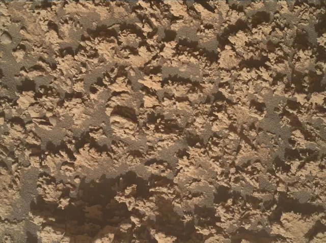 Sol 4747: Mars Hand Lens Imager (MAHLI)