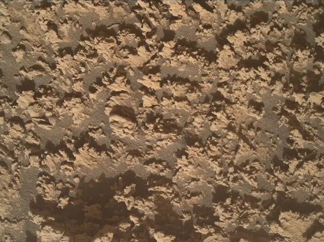 Sol 4747: Mars Hand Lens Imager (MAHLI)