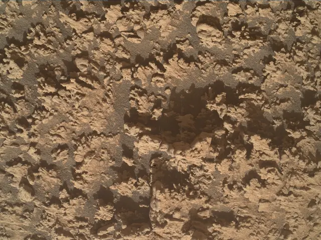Sol 4747: Mars Hand Lens Imager (MAHLI)