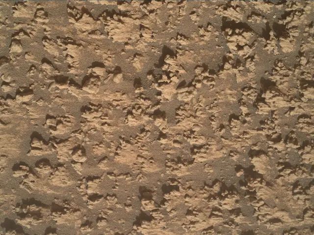 Sol 4747: Mars Hand Lens Imager (MAHLI)