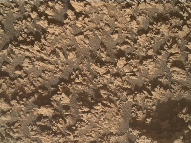 Sol 4747: Mars Hand Lens Imager (MAHLI)