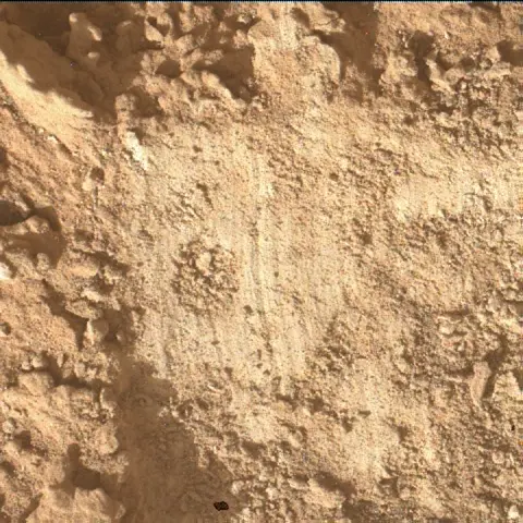 Sol 4747: Mars Hand Lens Imager (MAHLI)