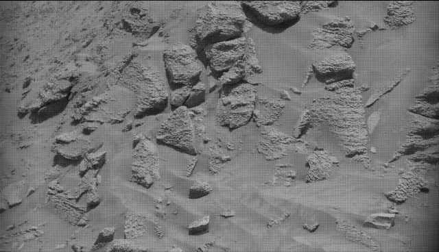 Sol 4748: Mast Camera (Mastcam)