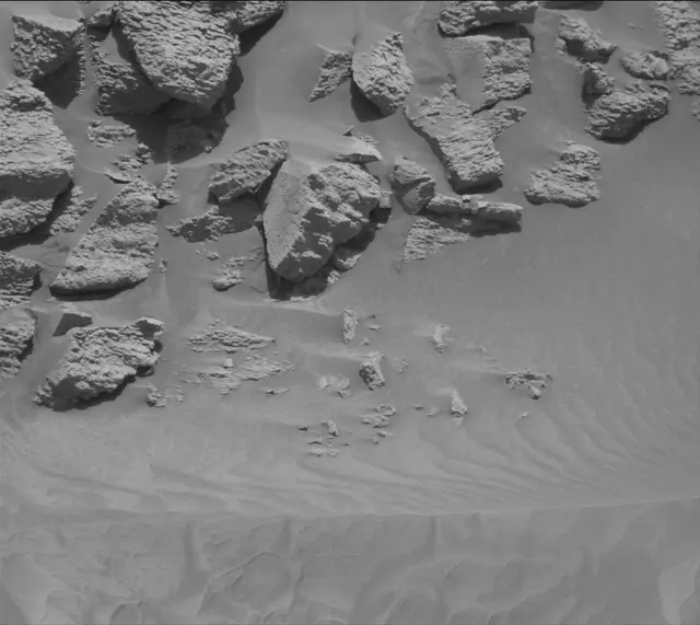 Sol 4748: Mast Camera (Mastcam)