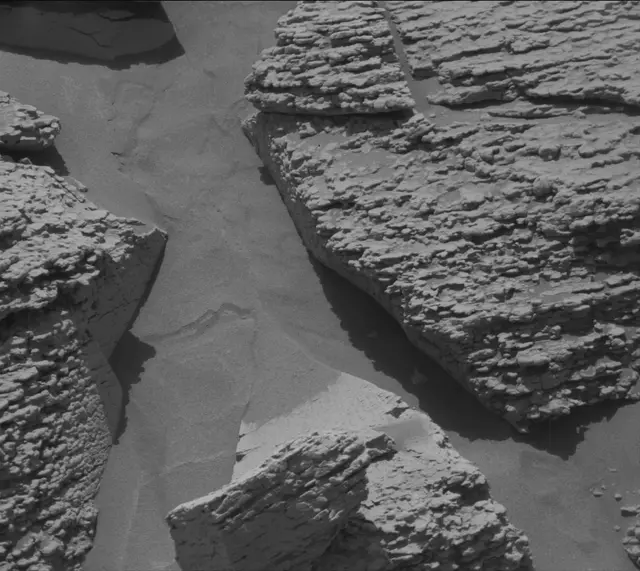 Sol 4748: Mast Camera (Mastcam)