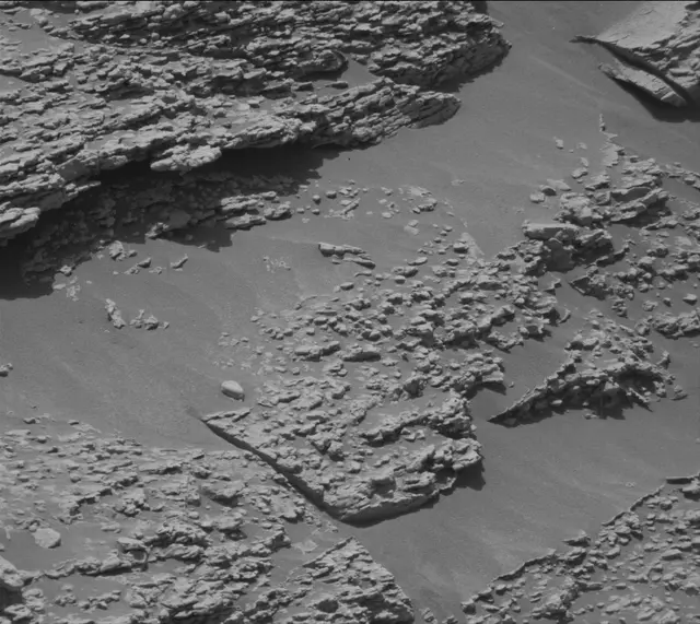 Sol 4748: Mast Camera (Mastcam)