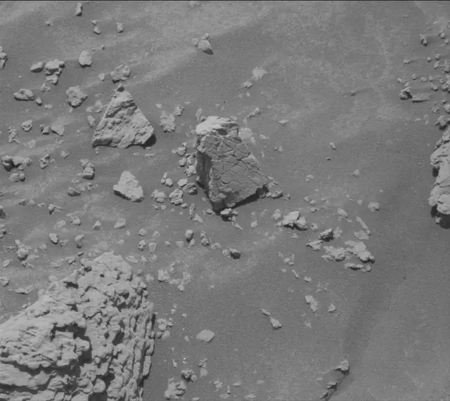 Sol 4748: Mast Camera (Mastcam)