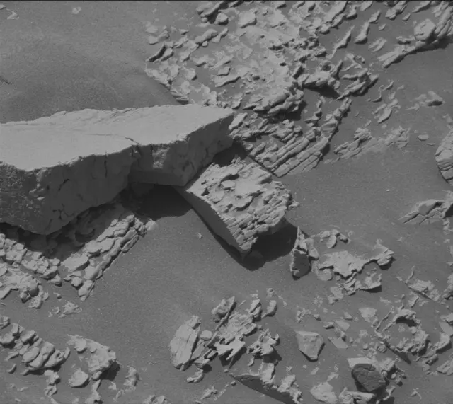 Sol 4750: Mast Camera (Mastcam)