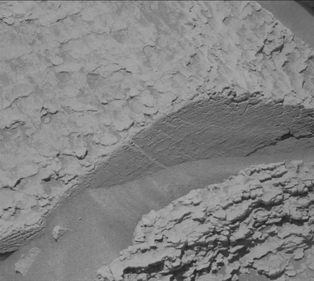 Sol 4750: Mast Camera (Mastcam)