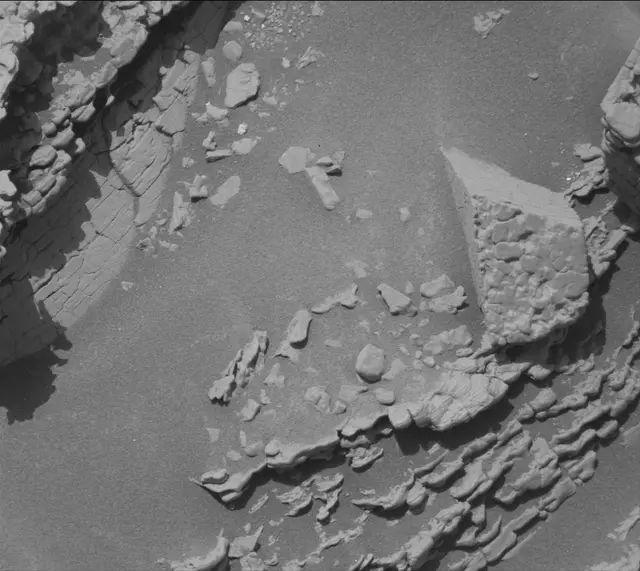 Sol 4750: Mast Camera (Mastcam)